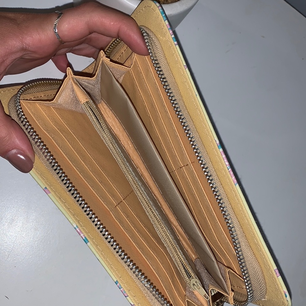 Simply Southern Wallet - Picture 3 of 6